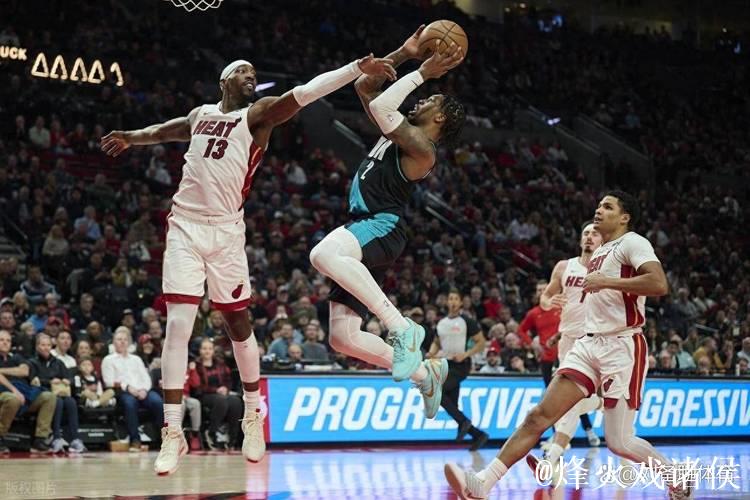 阿夫迪亚伤退杨瀚森未登场 开拓者力克热火收获四连胜