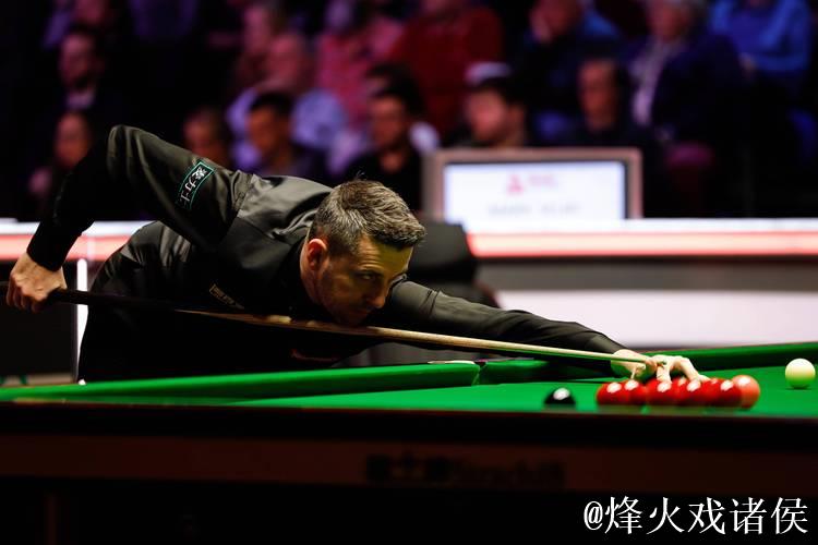 塞尔比4-3险胜刘宏宇 晋级斯诺克英国公开赛32强