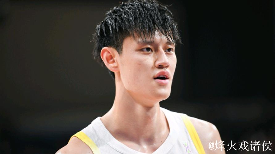 曾凡博签约篮网 中国男篮掀起留洋潮